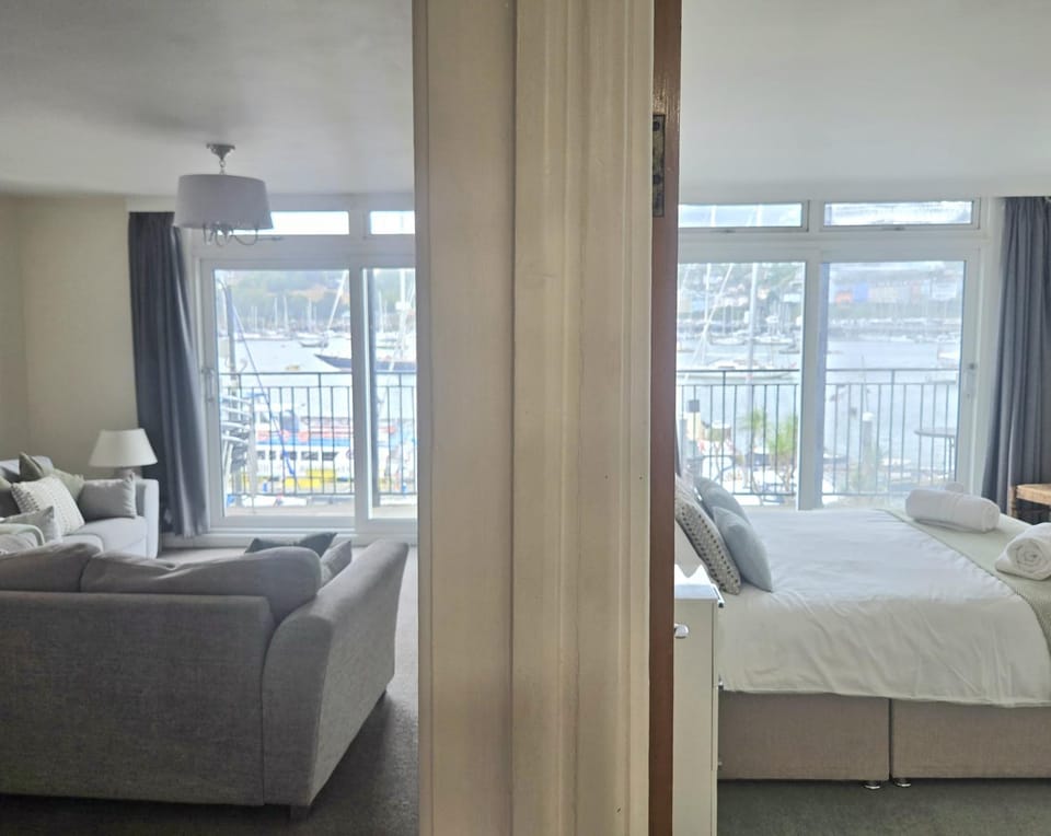 Riverside 2 Apartment in Dartmouth