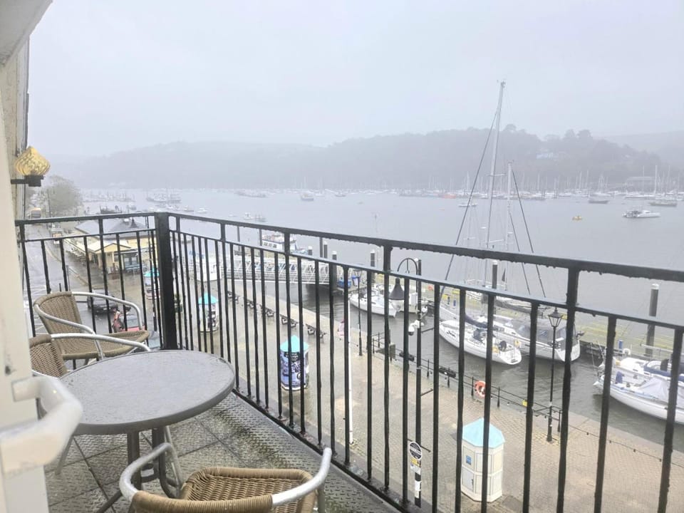 Riverside 3 Apartment in Dartmouth
