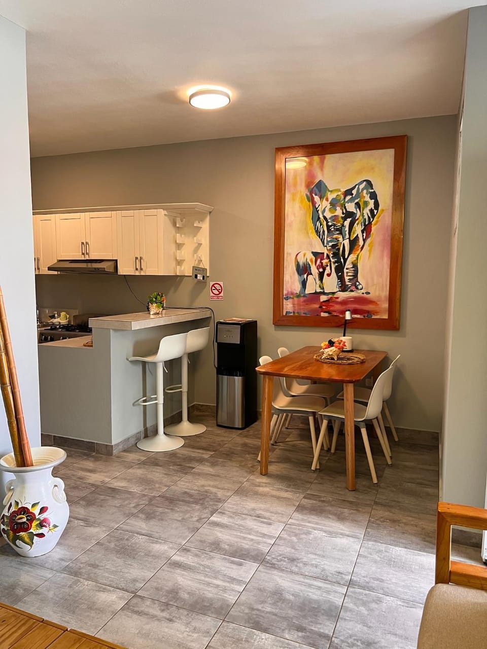 Living room, Dining area