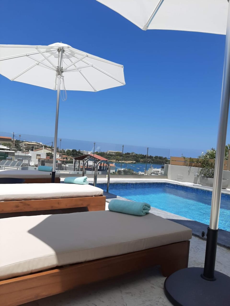 Sea view, Swimming pool