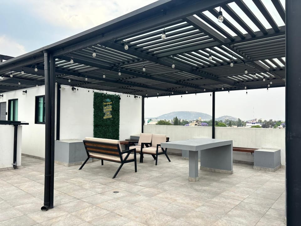 BBQ facilities, View (from property/room), Balcony/Terrace