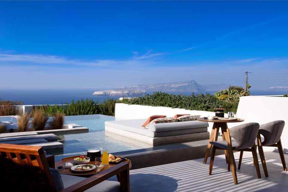 Patio, Day, Natural landscape, Hot Tub, View (from property/room), Balcony/Terrace, Landmark view, Pool view, Sea view, Swimming pool, Breakfast