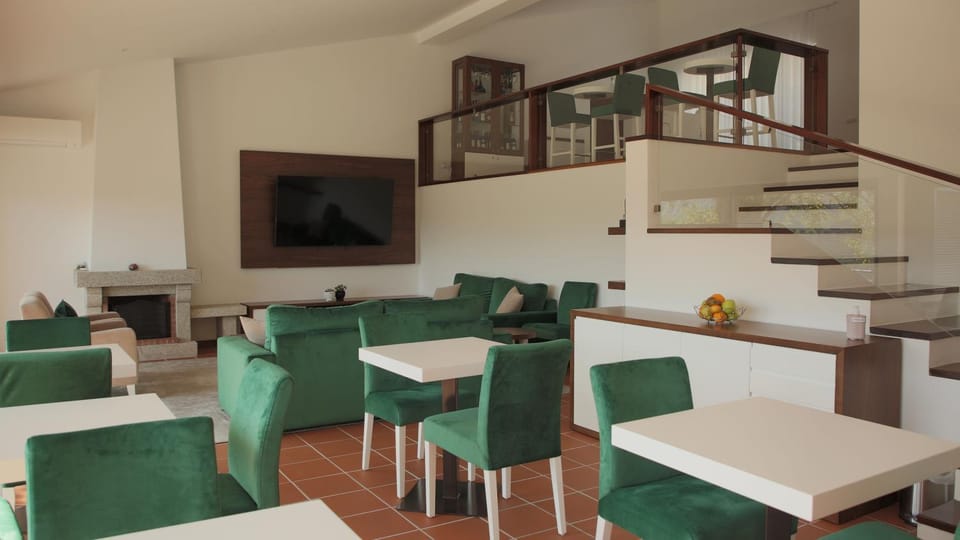 Communal lounge/ TV room, Living room, Seating area, Internal: Not applicable to any particular room