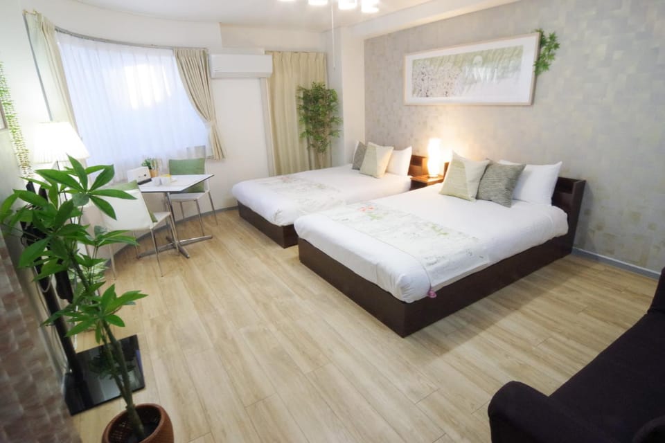 Nippombashi Art Hotel 402 Apartment in Osaka