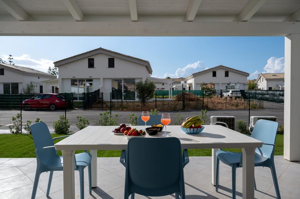 Residence Salinelle Beach Villa Salina 5 Villa in Sicily