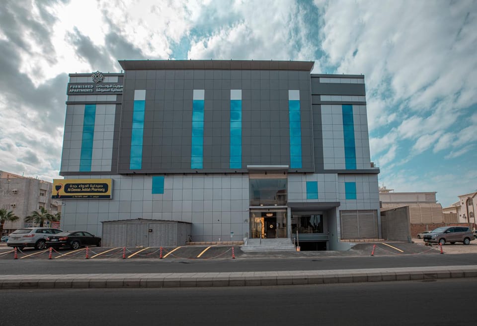 Property building, Day