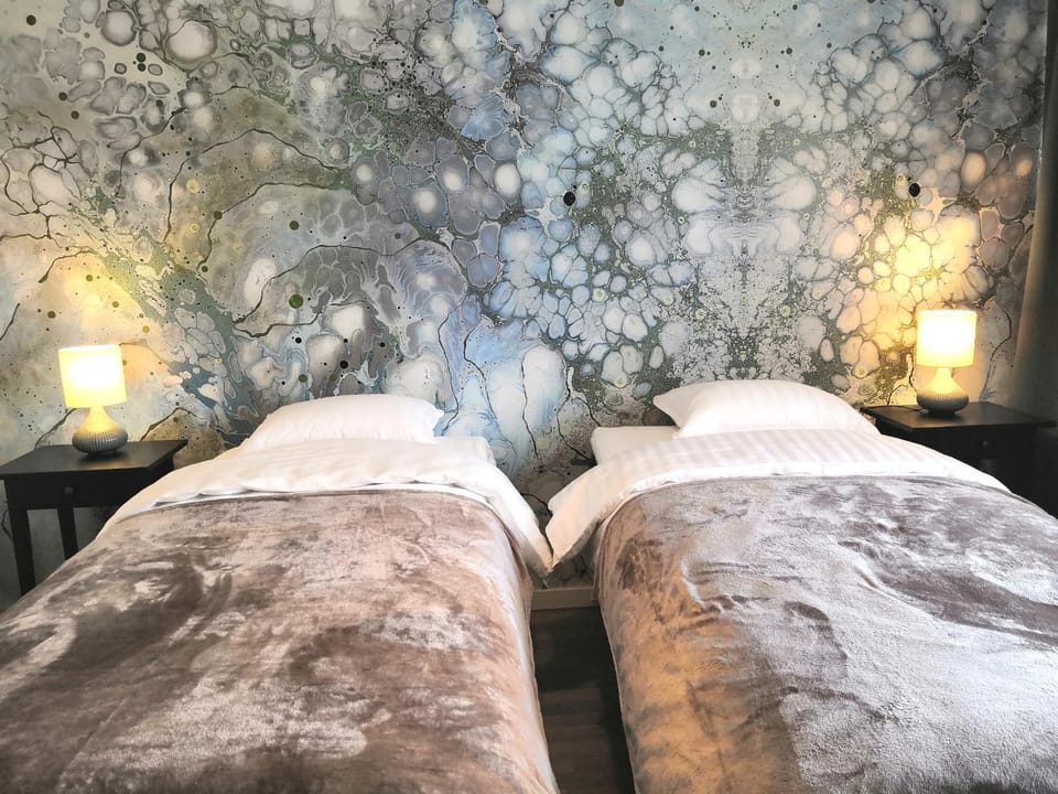 Bed, Photo of the whole room