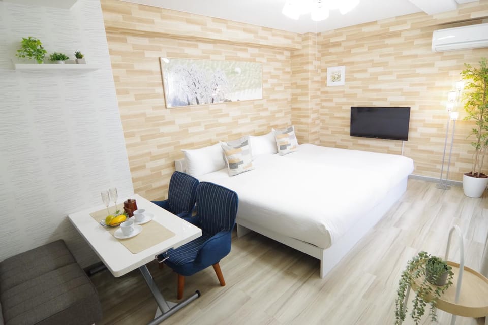 Nippombashi Art Hotel 501 Apartment in Osaka