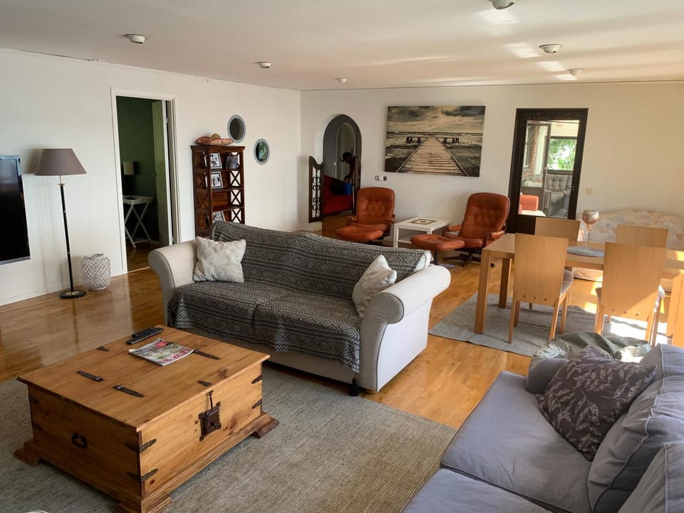 Charming house with panoramic sea view over Bråviken! Villa in Sweden