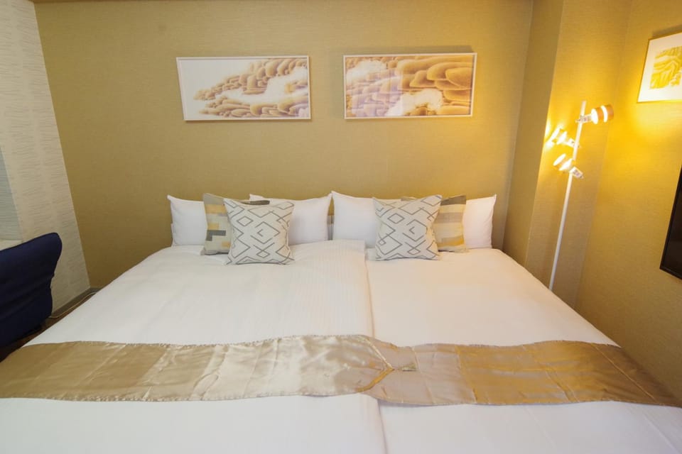 Nippombashi Art Hotel 601 Apartment in Osaka