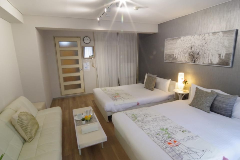Nippombashi Art Hotel 603 Apartment in Osaka
