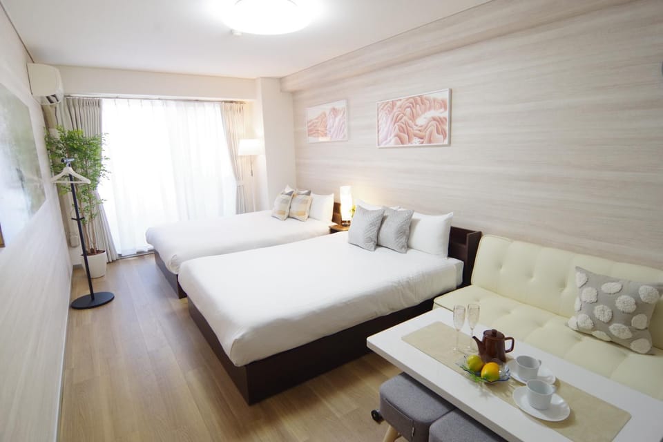 Nippombashi Art Hotel 606 Apartment in Osaka