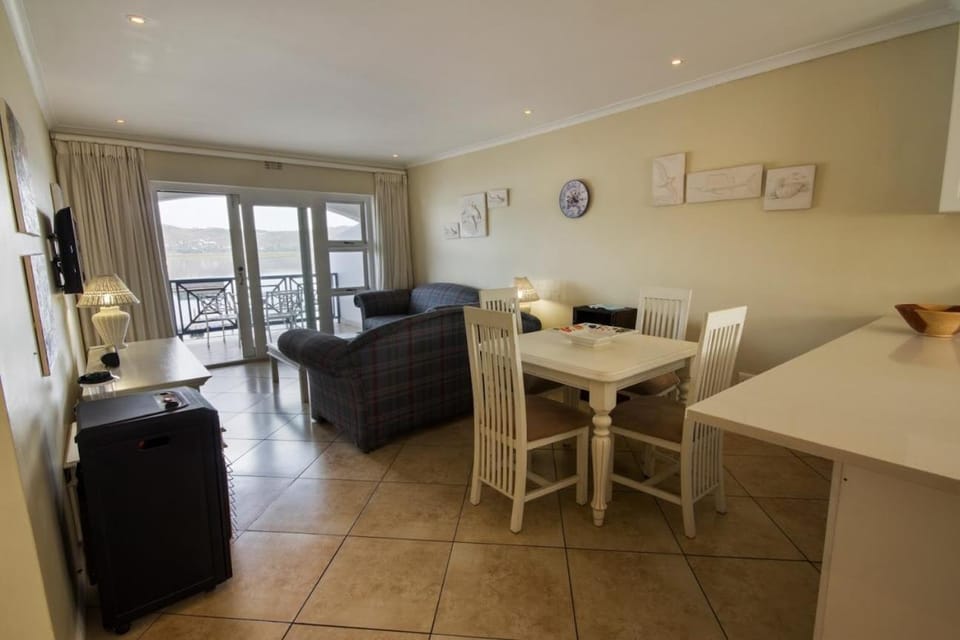 Laguna Grove 48 Apartment in Knysna
