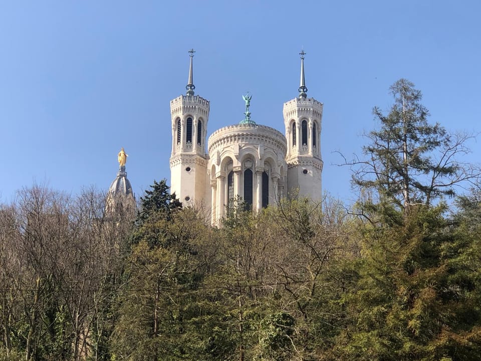 Nearby landmark