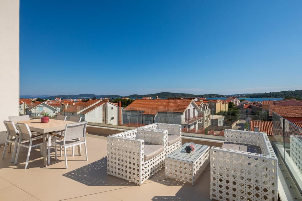 Balcony/Terrace, City view