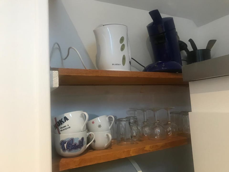 Coffee/tea facilities