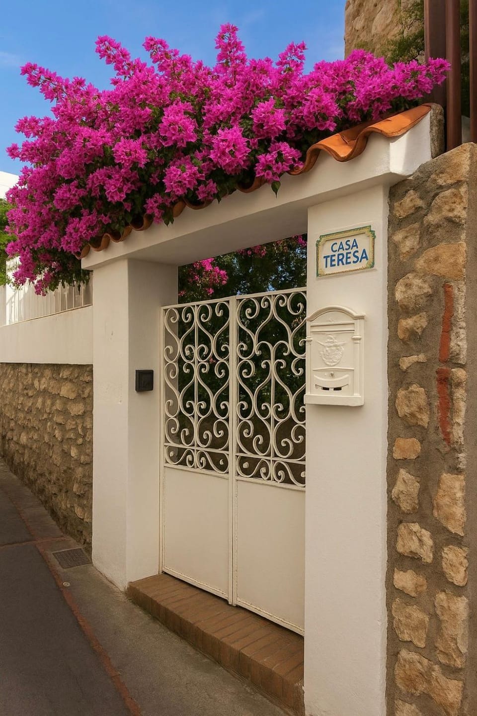 Suites Edivino Design Capri Bed and Breakfast in Capri