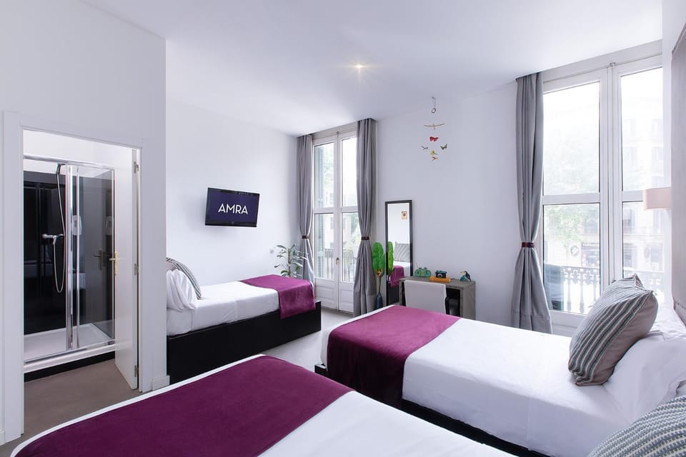 Amra Barcelona Caspe Bed and Breakfast in Barcelona