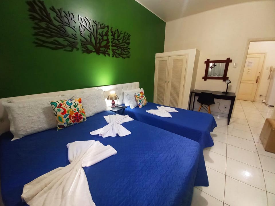 Home Office na Praia de Copacabana TC1204 Apartment in Rio de Janeiro