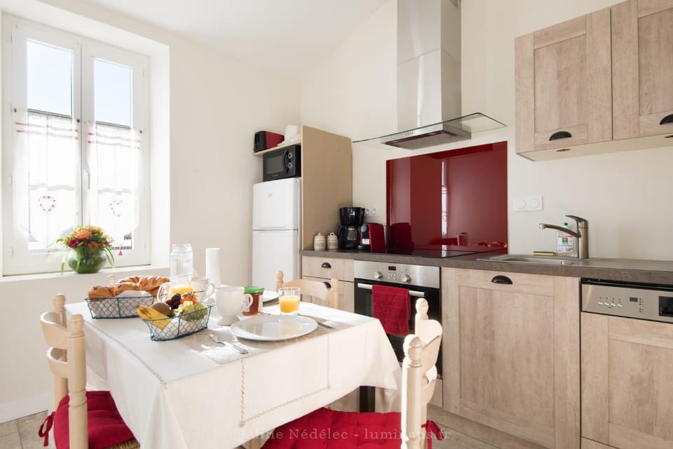 Day, Coffee/tea facilities, dishwasher, locker, locker, minibar, pet friendly, stove, toaster, washing machine, kitchen