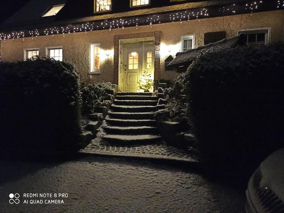 Pension Waldsauna Fahrradfreundlich am Ruhrtalradweg Bed and Breakfast in Arnsberg