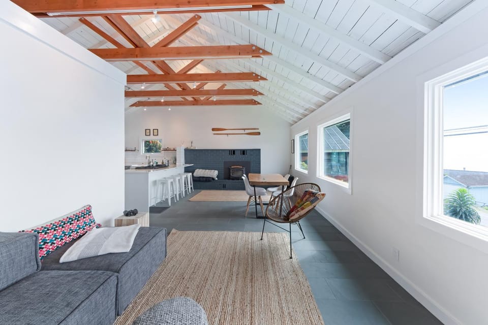 Surfer's Paradise House in Bodega Bay