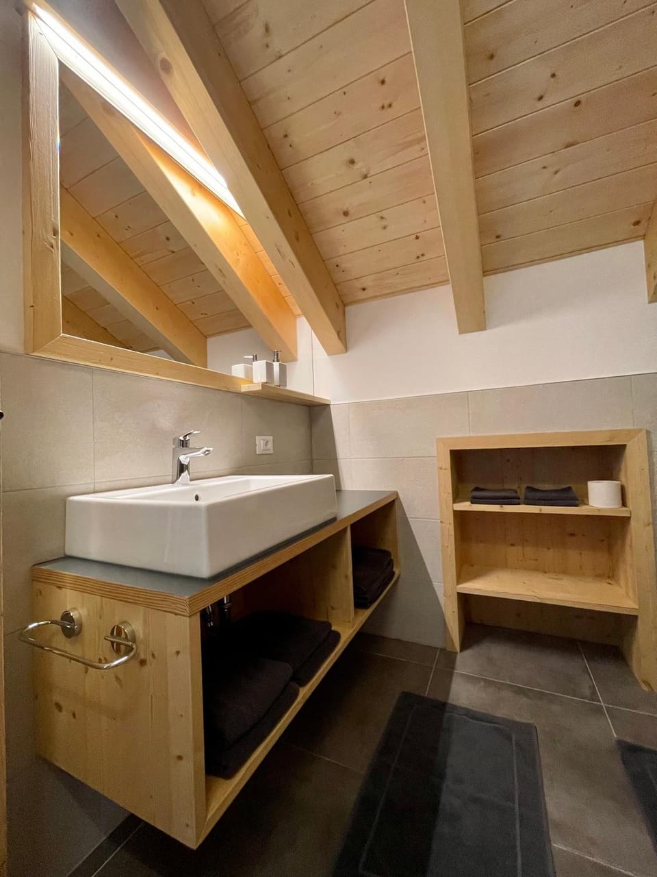 Sartu Apartments Apartment in Trentino-South Tyrol