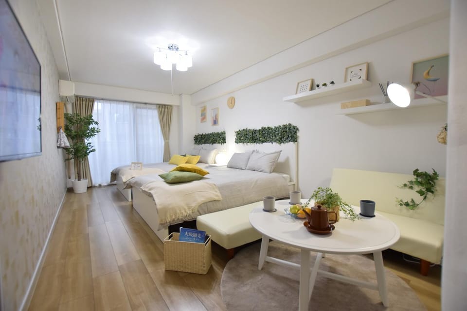 Nippombashi Art Hotel 706 Apartment in Osaka