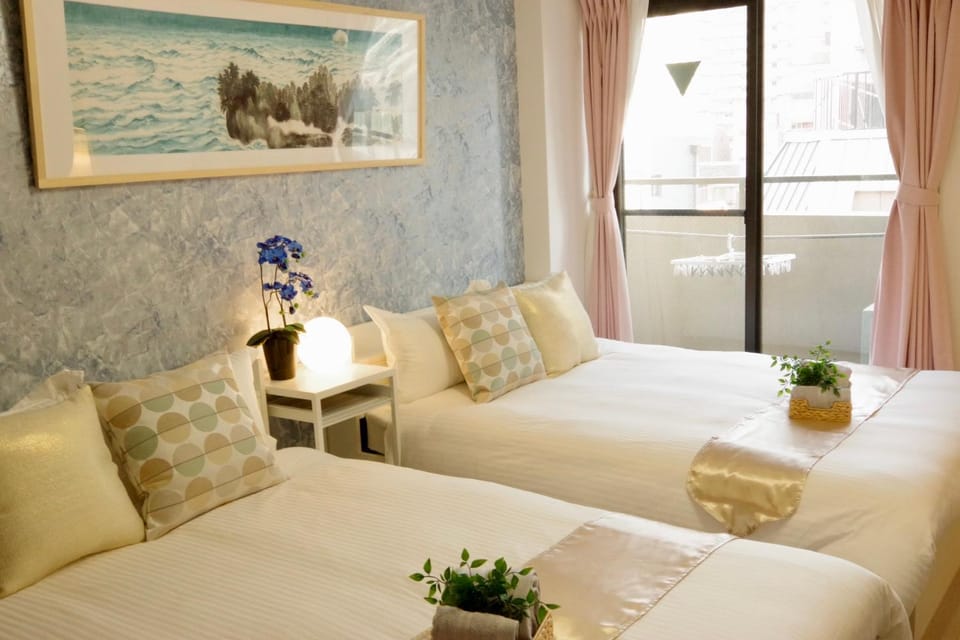 Nippombashi Art Hotel 503 Apartment in Osaka