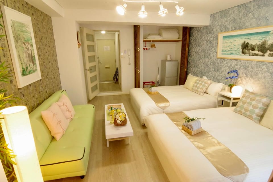 Nippombashi Art Hotel 503 Apartment in Osaka