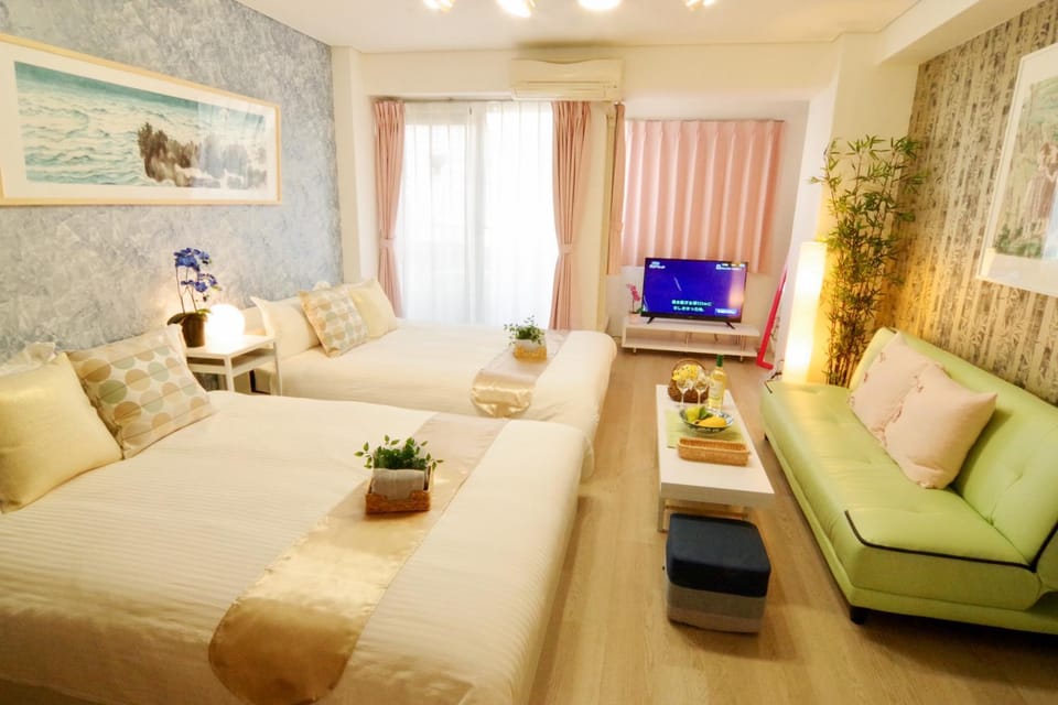 Nippombashi Art Hotel 503 Apartment in Osaka