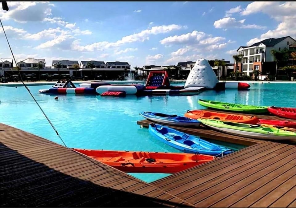 Day, Activities, Swimming pool