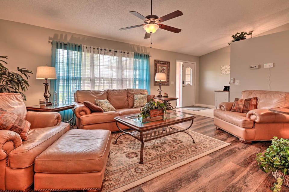 Centrally Located Deltona Home with Pool and Yard House in Deltona