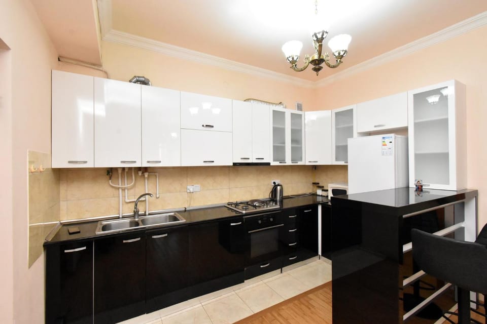 Argishti street 2 bedroom comfortable apartment in New Building GL933 Apartment in Yerevan
