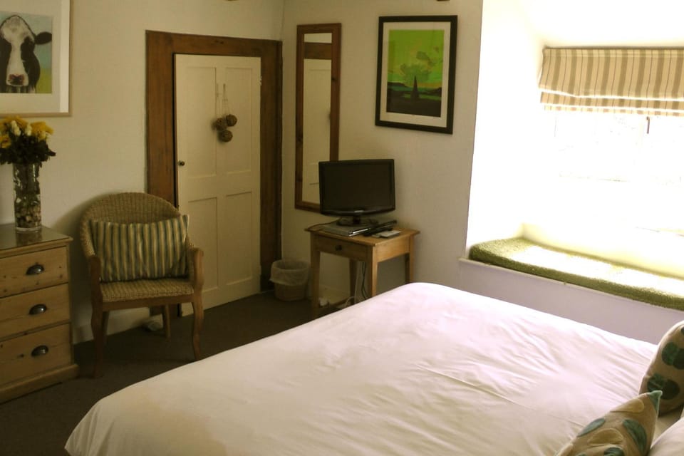 Lellizzick Farmhouse Bed and Breakfast in England