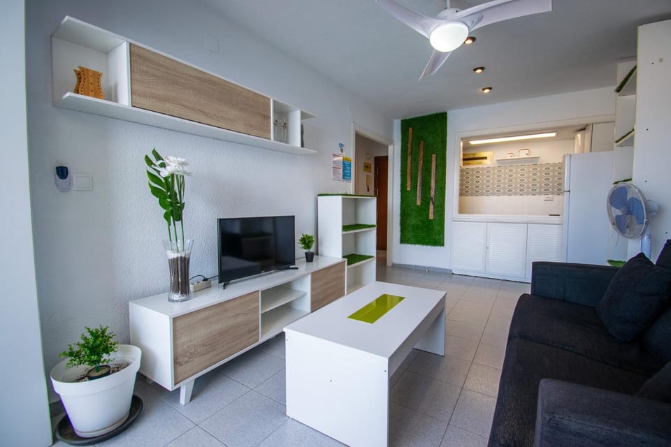 Don Miguel II 18-G Levante Beach Apartment in Benidorm
