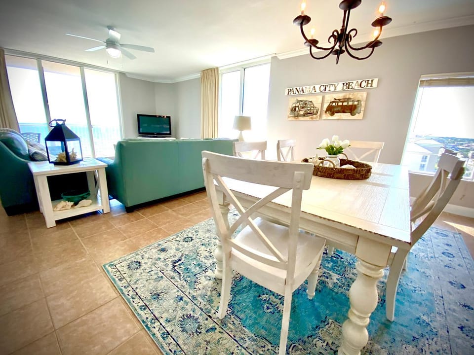 Happy Ours 2200 sq ft corner beachfront sleeps 12 Apartment in Panama City Beach