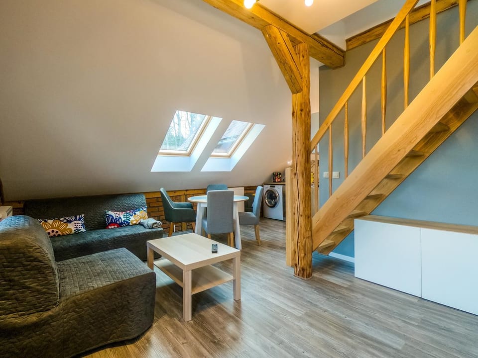 Apartament dwupoziomowy Ski&Bike Apartment in Lower Silesian Voivodeship
