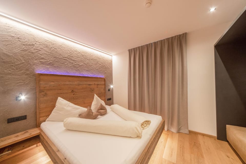 Property building, Living room, Bedroom