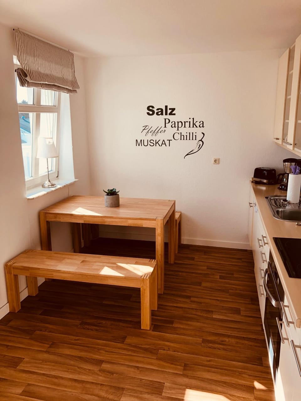 Kitchen or kitchenette, Dining area, stove, stove, kitchen, kitchen