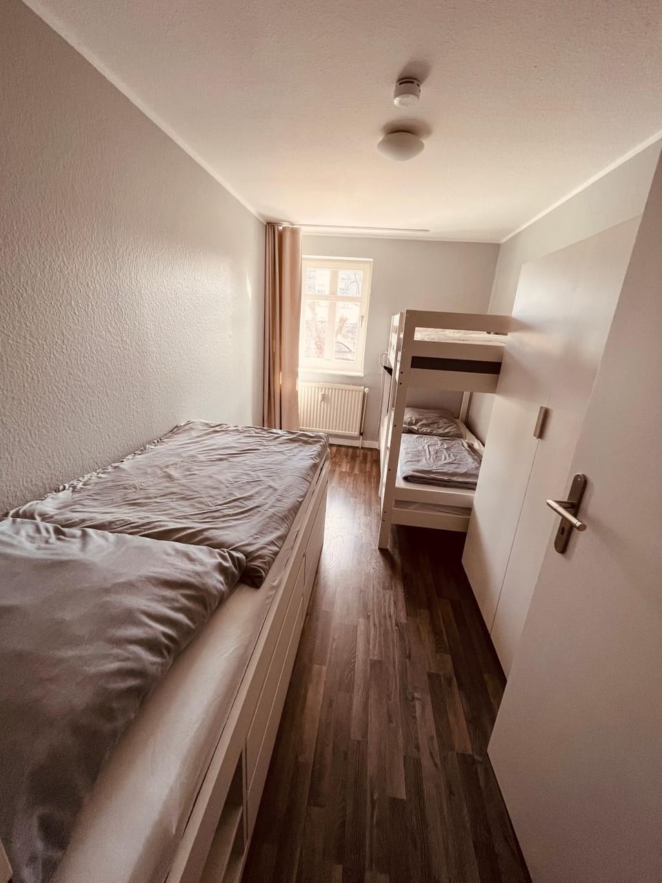 Bed, Photo of the whole room, Bedroom, bunk bed