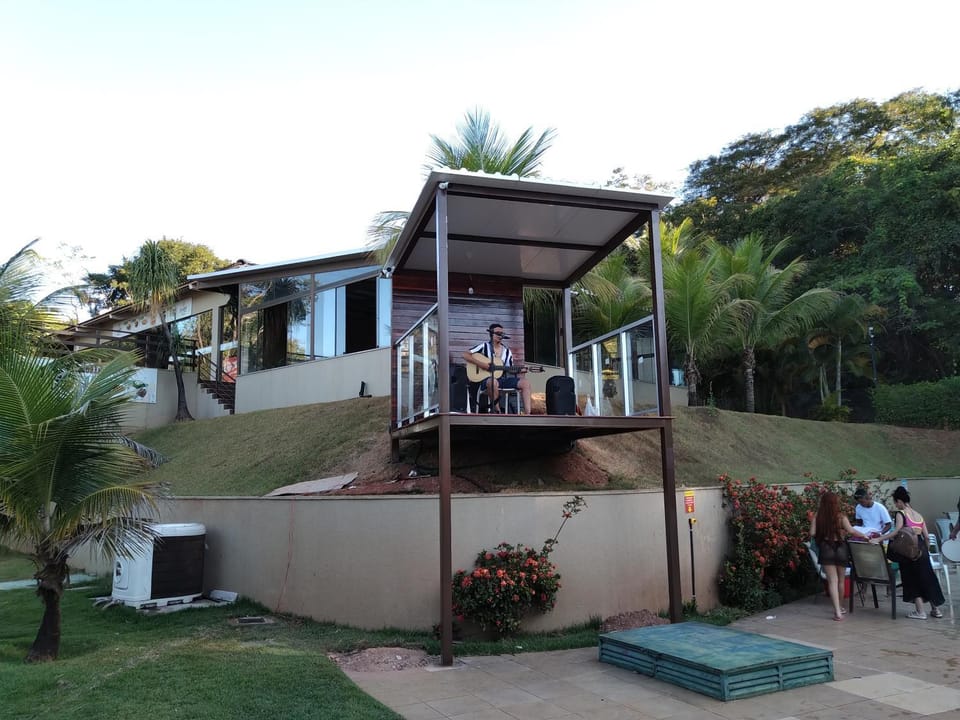 Aldeia do Lago C405-churrasqueira, bebidas liberadas no parque aquático, internet no ap, rampa de acesso ao lago, recarga carro elétrico, pesqueiro Apartment in State of Goiás