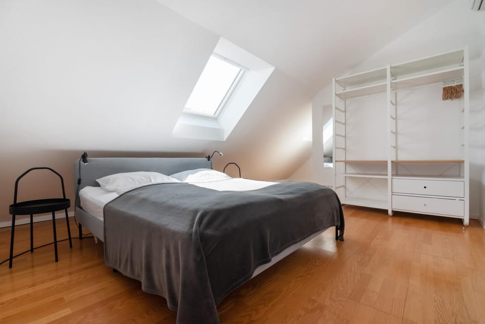 Bed, Bedroom, wardrobe