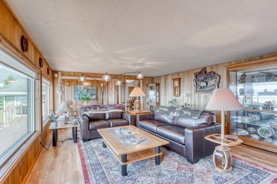 Windsong Cove House in Netarts