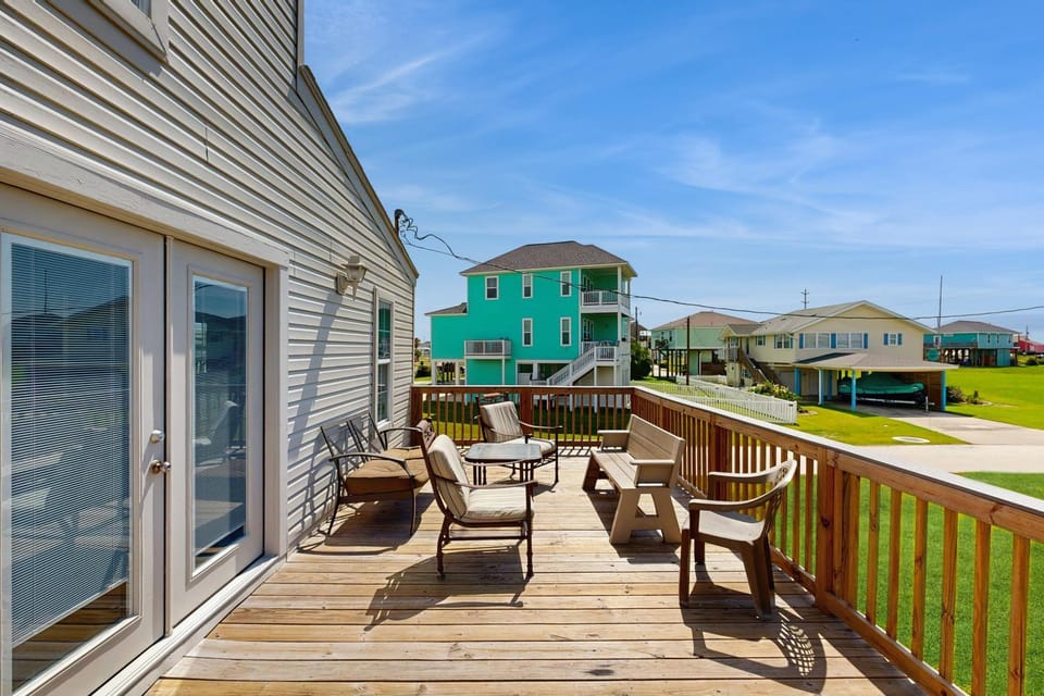Sunset Palms House in Galveston Island