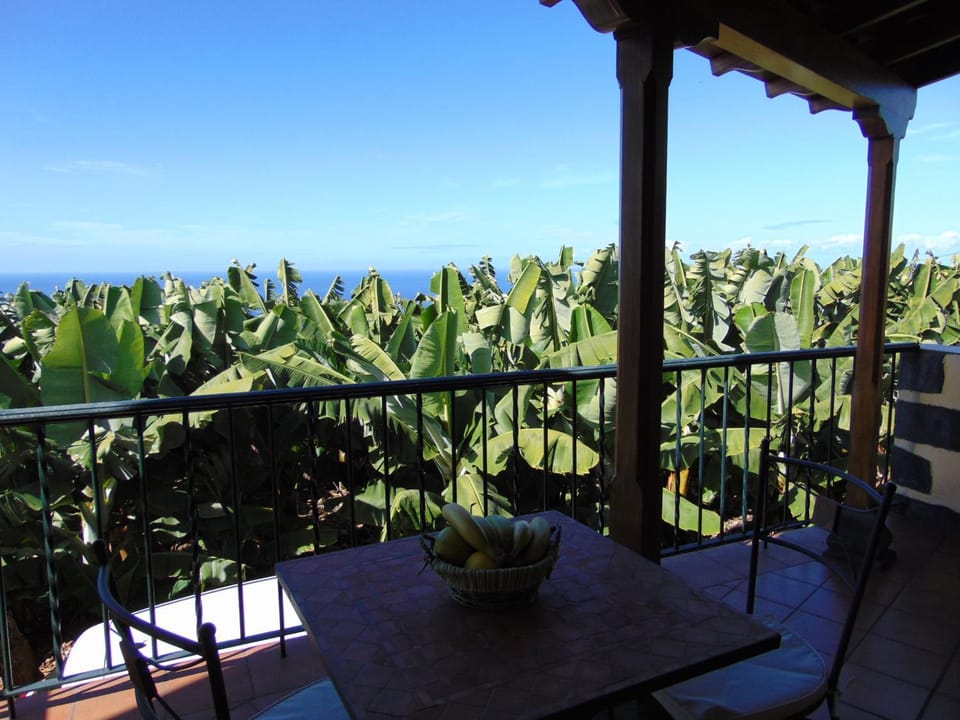 Off site, Balcony/Terrace, On site, Sea view