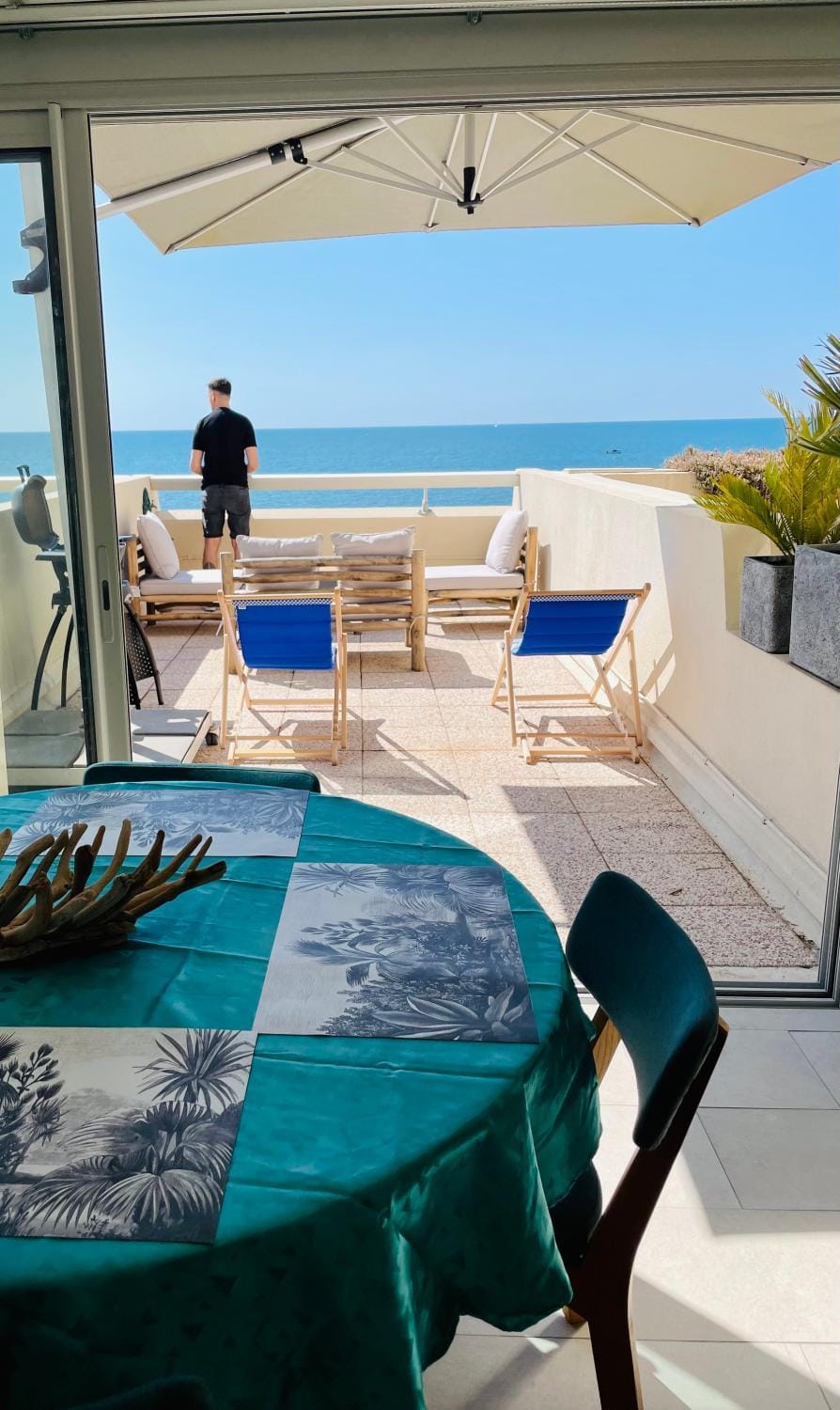 Résidence la Corniche appartement rénové de 66m2 pleine vue mer! Apartment in Occitanie