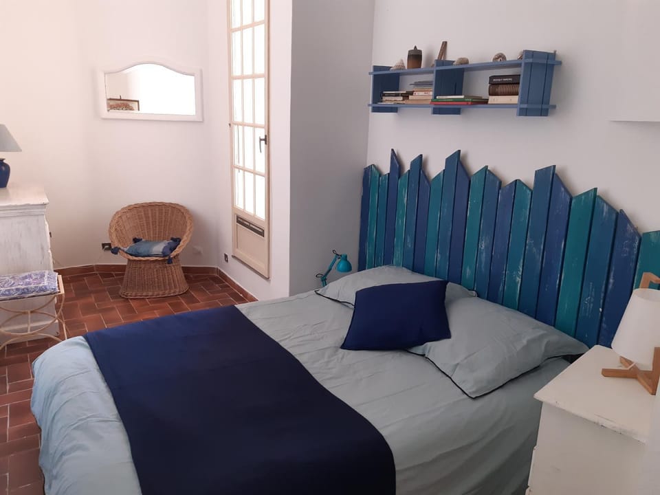 T2 rénové 100m plage avec SPA privatif entre calvi et ile rousse Apartment in Lumio