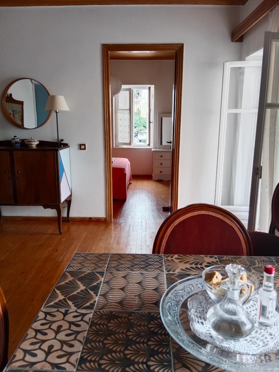 Living room, Seating area