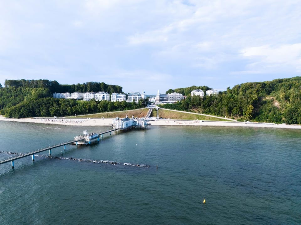 Bird's eye view, Beach